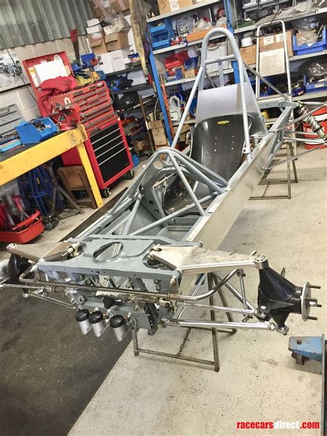 Gearbox: Hewland 5-speed Mark 9 with Quaife LSD 9:31 CW&P. . Formula ford chassis for sale